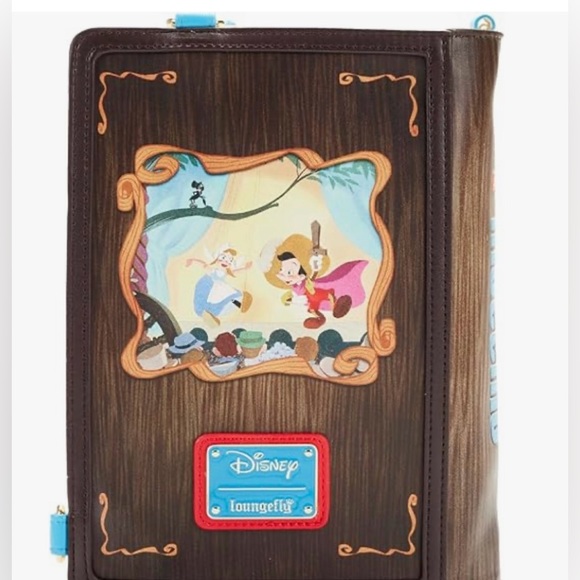 NWT-Loungefly Disney’s Pinocchio Classic book crossbody bag - Picture 3 of 8